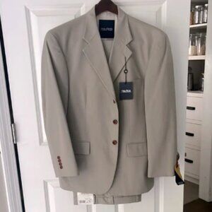 Nautica Tan 100% Cotton Suit 43s w38